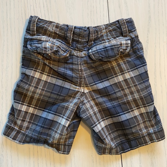 Size 4 Baby Gap Shorts - Picture 2 of 3